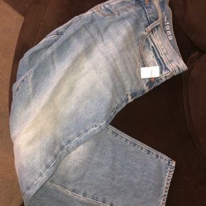 New with tags! Sexy boyfriend jeans by gap